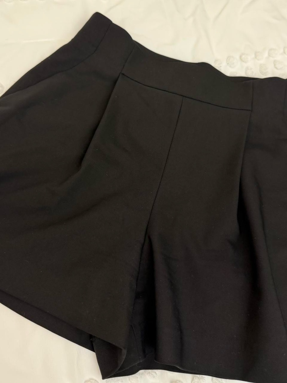 Zara Black High-Waist Tailored Skort